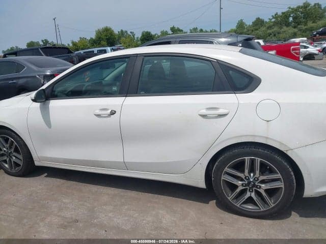 2019 KIA FORTE S 14