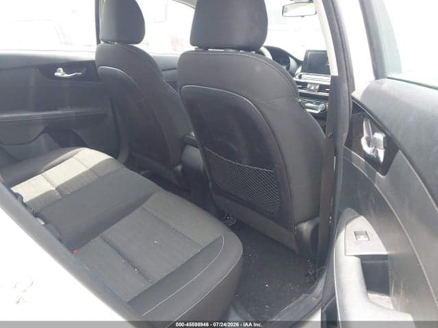 2019 KIA FORTE S 8