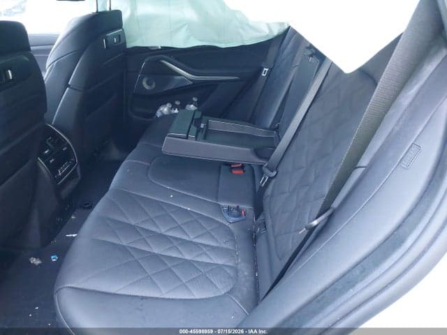 2026 BMW X5 M60I 8