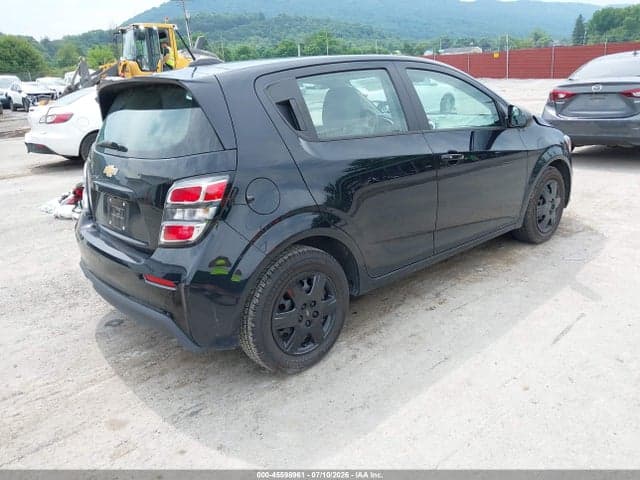 2019 CHEVROLET SONIC LT AUTO 4