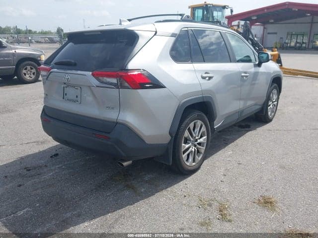 2023 TOYOTA RAV4 XLE PREMIUM 4
