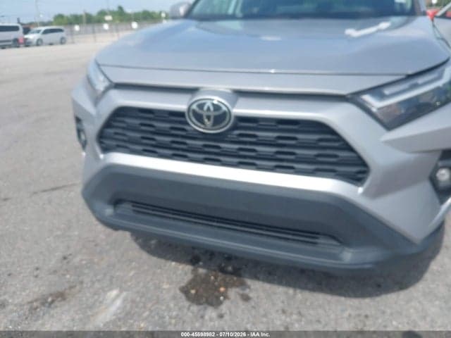2023 TOYOTA RAV4 XLE PREMIUM 6