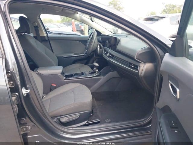 2025 KIA K4 LXS 5