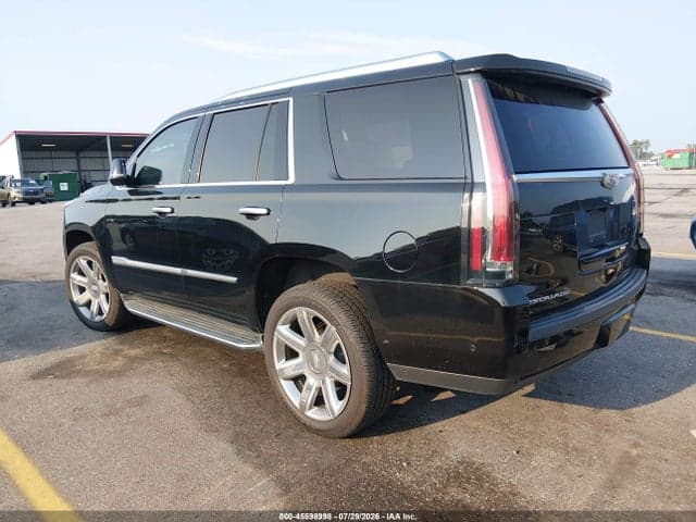 2019 CADILLAC ESCALADE LUXURY 3