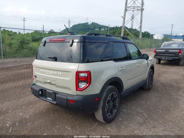 2025 FORD BRONCO SPORT OUTER BANKS 4