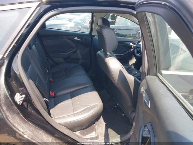 2017 FORD FOCUS TITANIUM 8