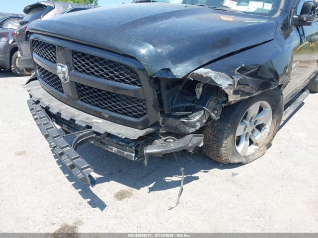 2017 RAM 1500 EXPRESS 4X4 6'4 BOX 6