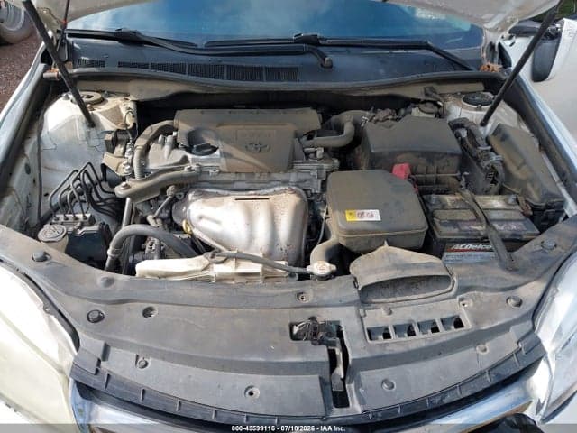 2017 TOYOTA CAMRY SE 10