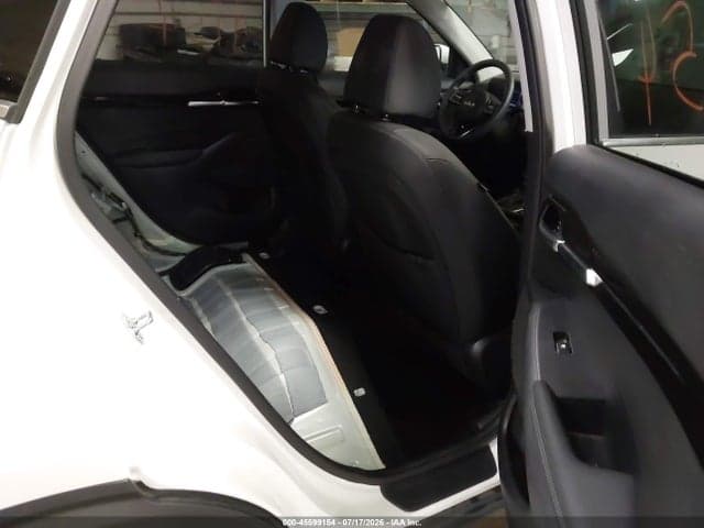 2025 KIA SELTOS EX 8