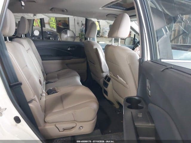 2019 HONDA PILOT EX-L 8