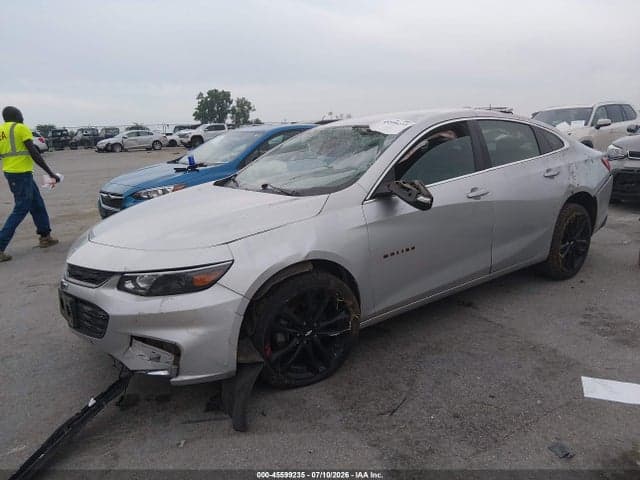 2018 CHEVROLET MALIBU LT 2
