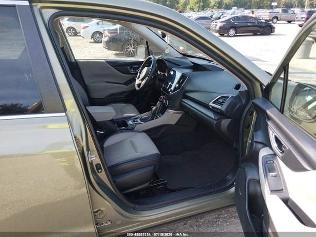 2021 SUBARU FORESTER LIMITED 5