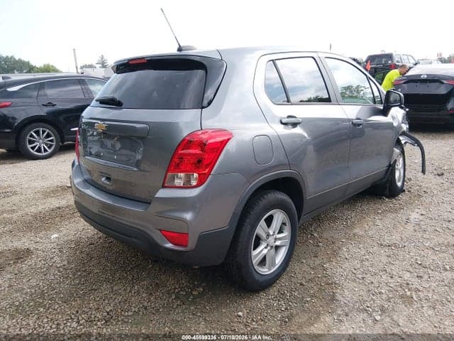 2020 CHEVROLET TRAX FWD LS 4