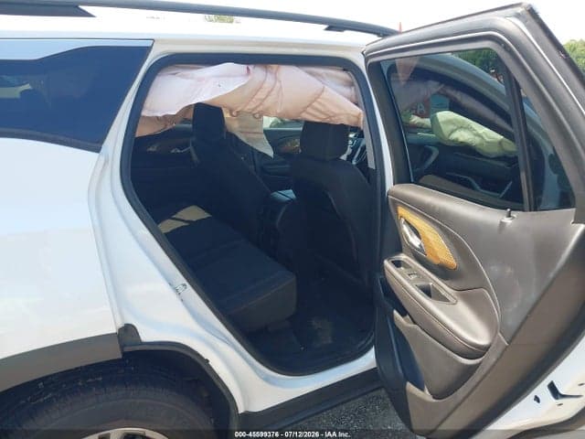 2019 GMC TERRAIN SLE 8