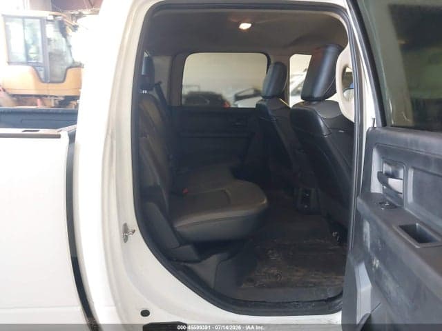 2020 RAM 3500 TRADESMAN 4X4 8' BOX 8
