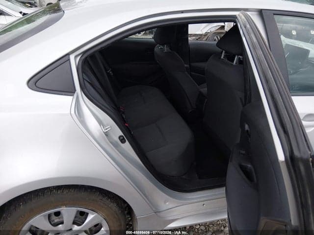 2022 TOYOTA COROLLA LE 8