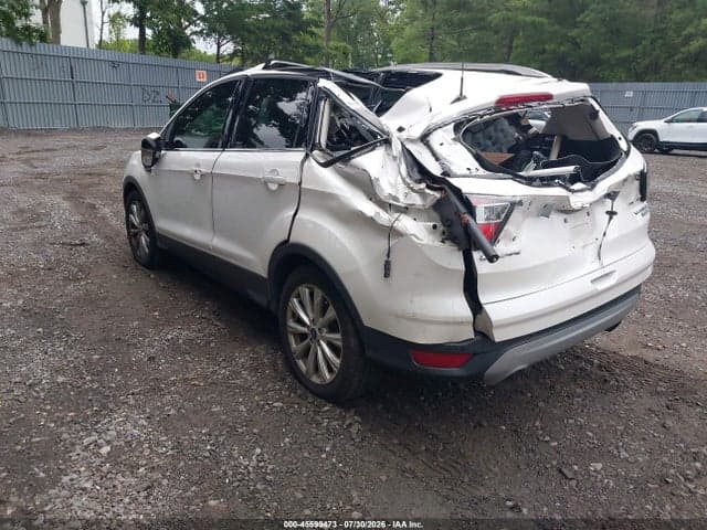 2017 FORD ESCAPE TITANIUM 3