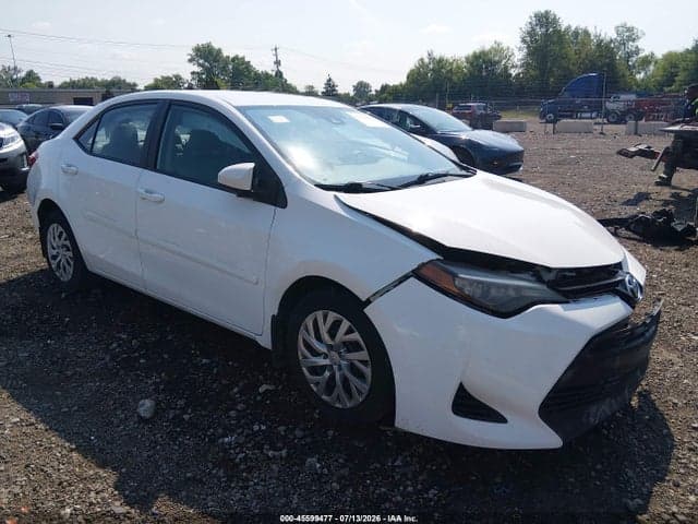 2018 TOYOTA COROLLA LE - 1
