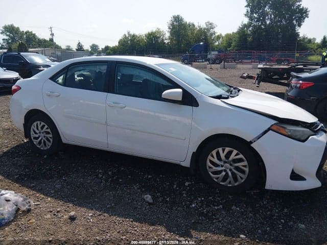 2018 TOYOTA COROLLA LE 13
