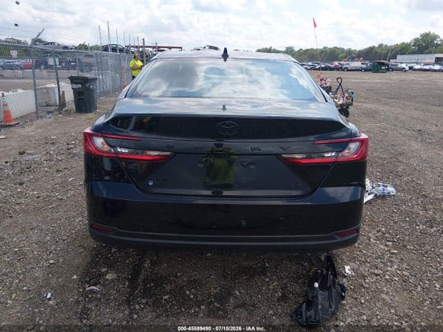 2025 TOYOTA CAMRY LE 17