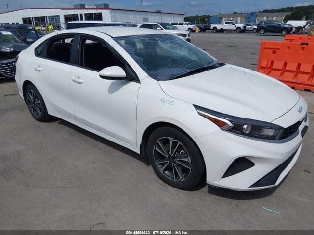 2024 KIA FORTE LXS 1