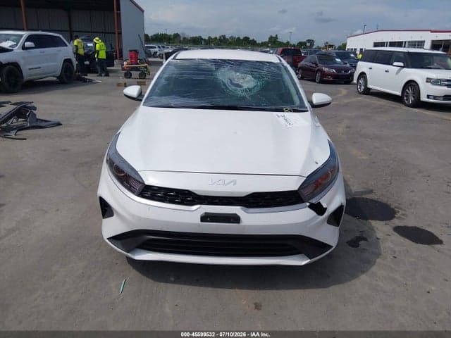 2024 KIA FORTE LXS 12