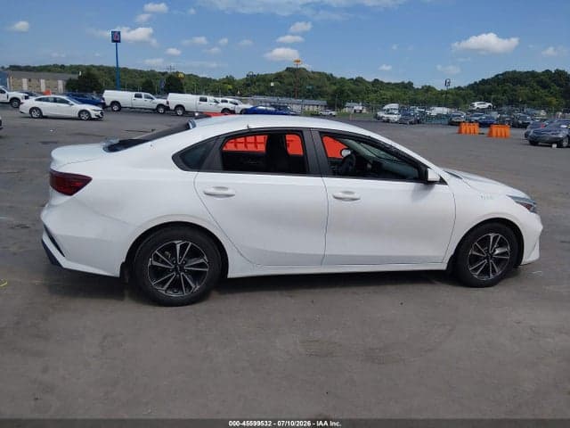 2024 KIA FORTE LXS 13