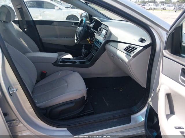 2017 HYUNDAI SONATA SE 5