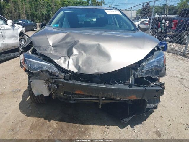 2017 TOYOTA COROLLA LE 6