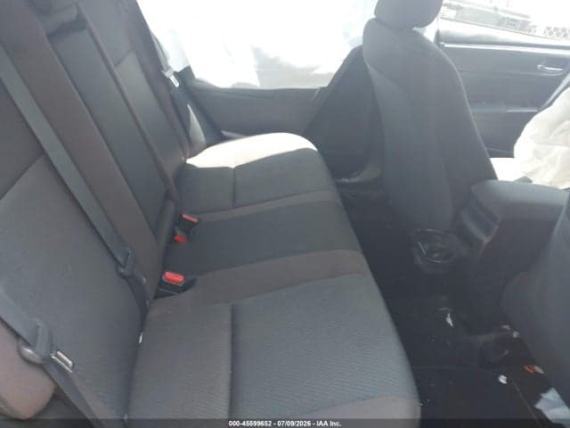 2017 TOYOTA COROLLA LE 8