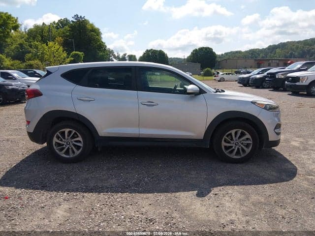 2018 HYUNDAI TUCSON SE 16