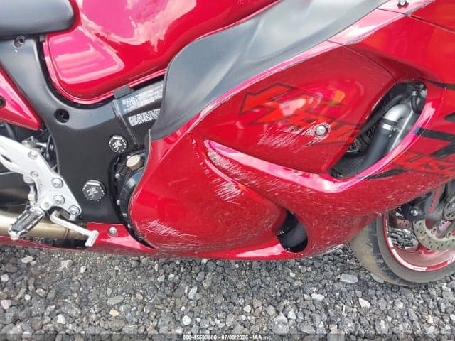 2020 SUZUKI GSX1300 RA 8