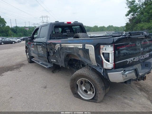 2020 FORD F-350 LARIAT 3