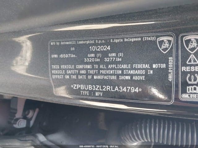2024 LAMBORGHINI URUS S 9
