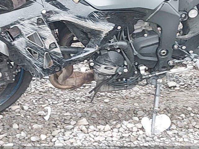 2025 KAWASAKI ZX636 K 9