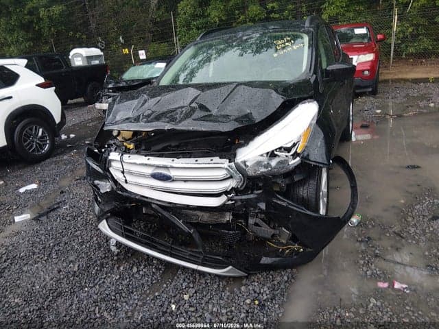 2017 FORD ESCAPE SE 6