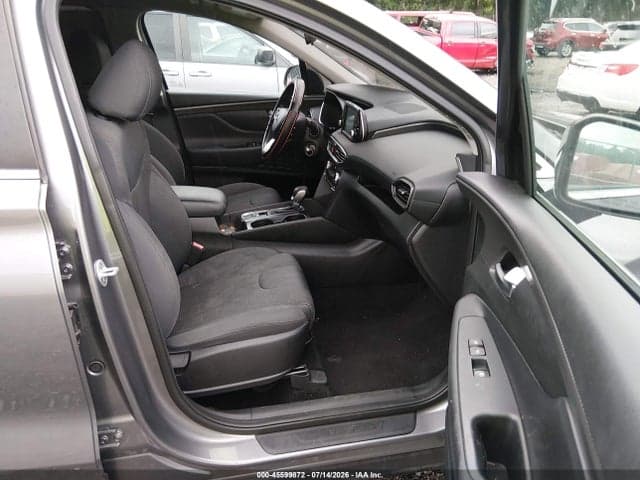 2019 HYUNDAI SANTA FE SE 5