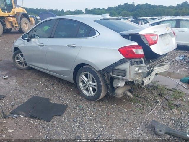 2017 CHEVROLET CRUZE LT AUTO 3