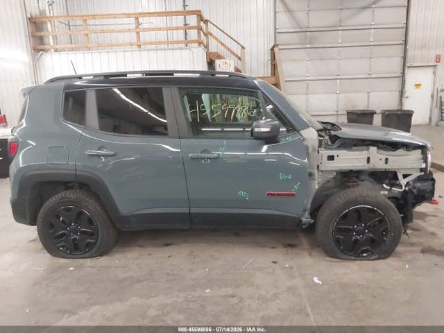 2018 JEEP RENEGADE TRAILHAWK 4X4 13