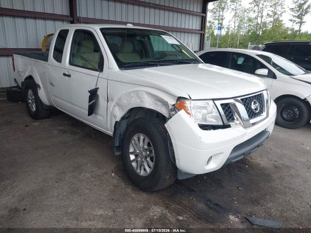 2017 NISSAN FRONTIER SV