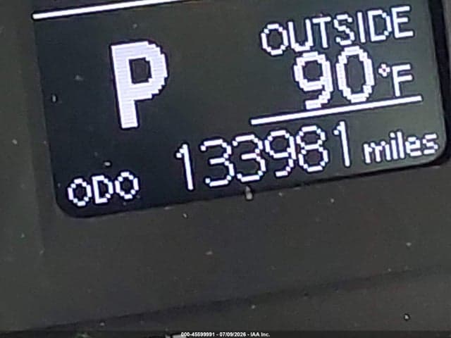 2019 TOYOTA COROLLA LE 15