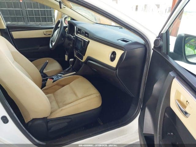 2019 TOYOTA COROLLA LE 5