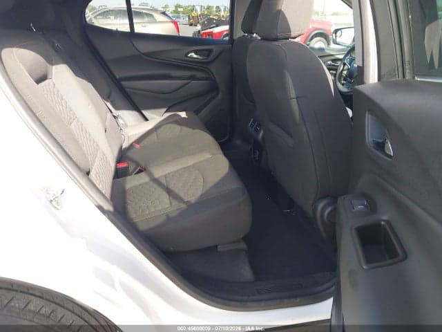 2019 CHEVROLET EQUINOX LT 8