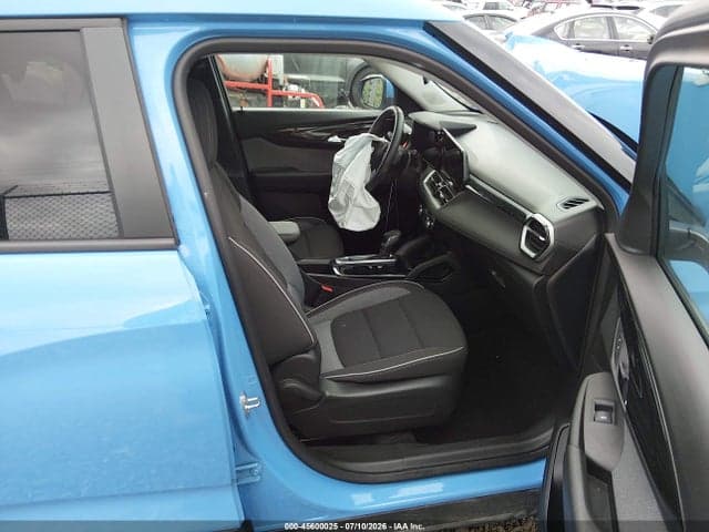 2024 CHEVROLET TRAILBLAZER AWD LT 5