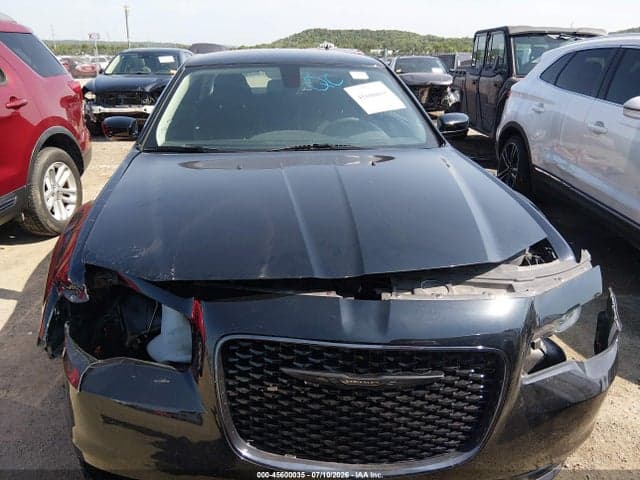 2022 CHRYSLER 300 TOURING 12