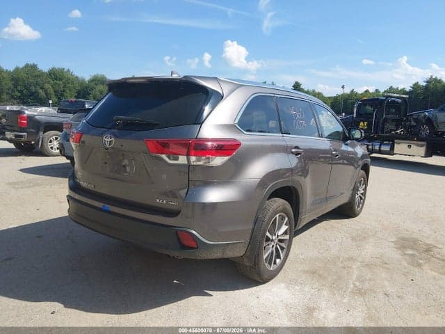 2018 TOYOTA HIGHLANDER XLE 20