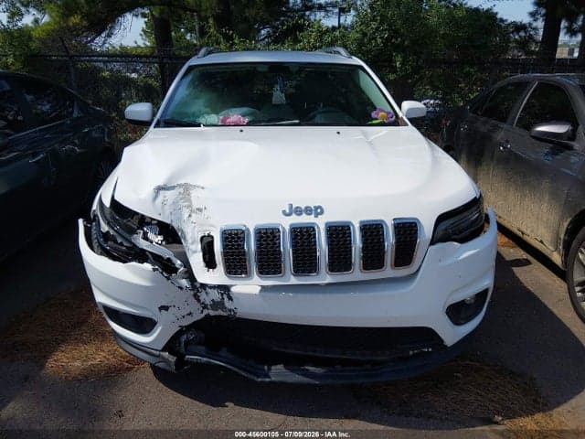 2019 JEEP CHEROKEE LATITUDE FWD 11