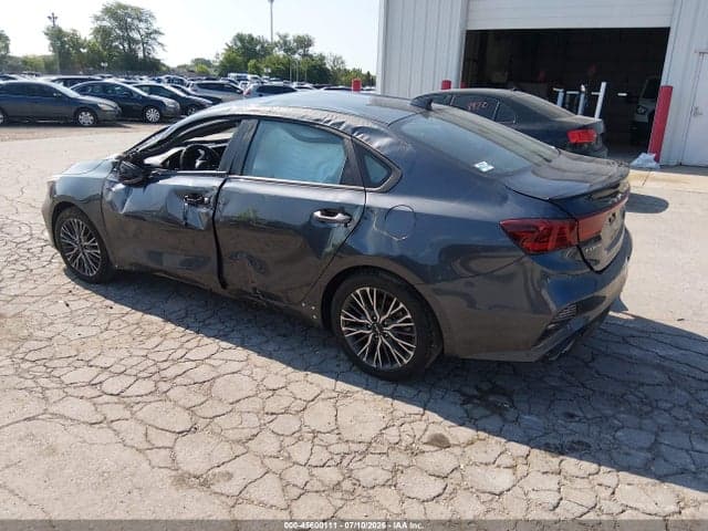 2024 KIA FORTE GT-LINE 3