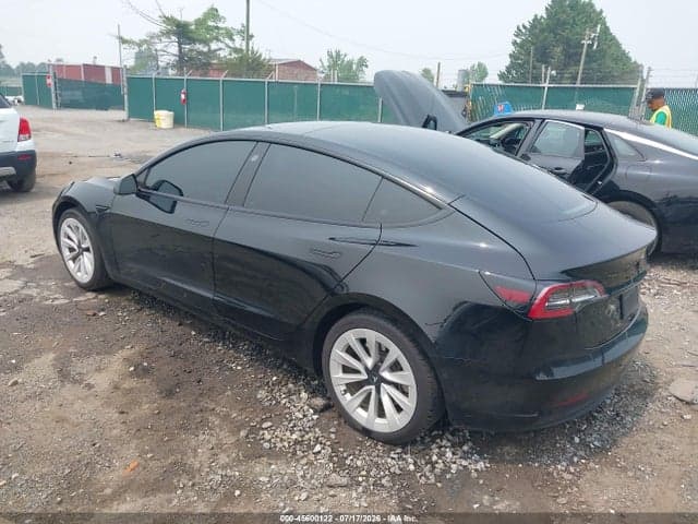 2021 TESLA MODEL 3 STANDARD RANGE PLUS REAR-WHEEL DRIVE 3