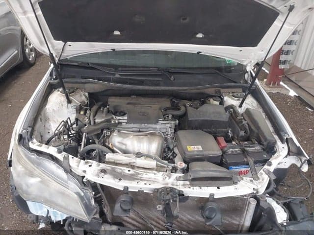 2017 TOYOTA CAMRY SE 10